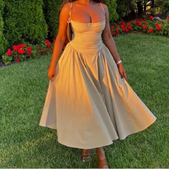 HOUSE OF CB 'Samaria' Taupe Corset Sundress Size Small Regular Cup A-C/ NWOT - Picture 6 of 6